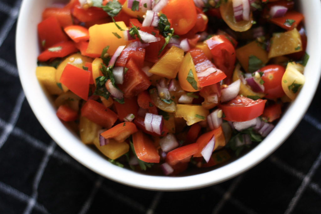 Bell Pepper Pico de Gallo recipe | Great with chips or on your favorite protein! | mincerepublic.com