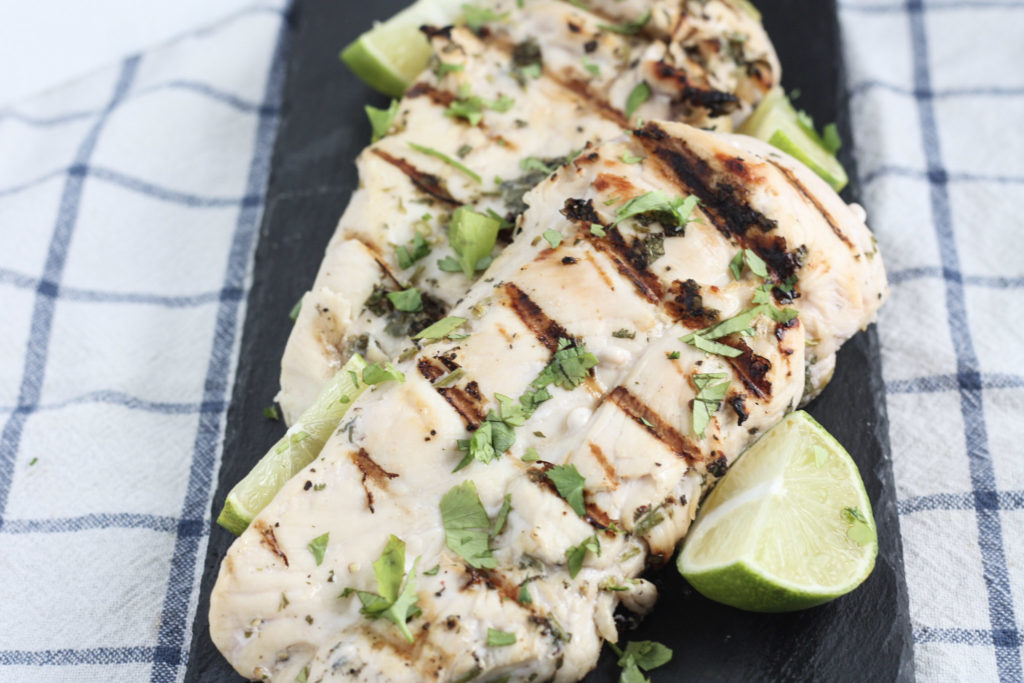 Grilled Cilantro Lime Chicken recipe | The perfect easy Summer weeknight recipe! | mincerepublic.com