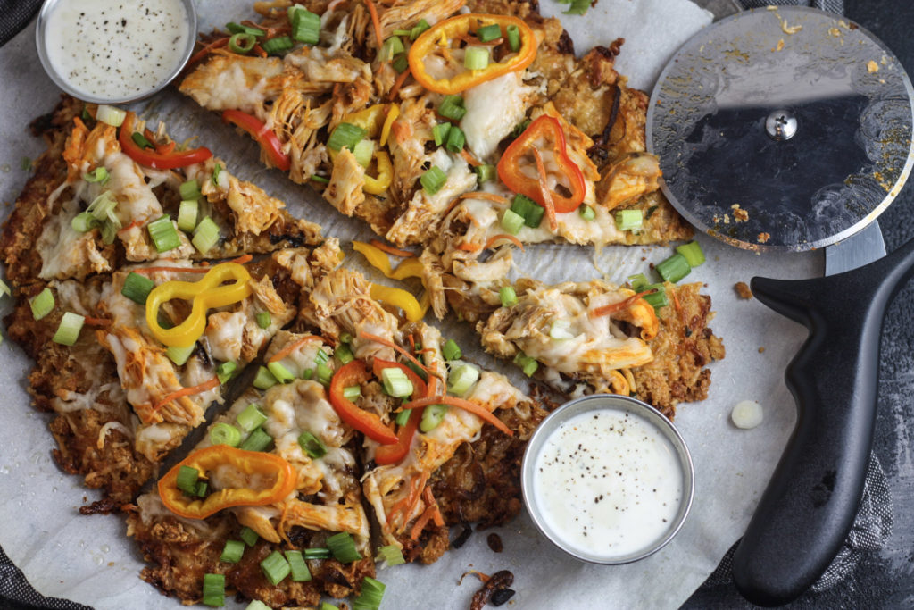 Buffalo Chicken Pizza on Pork Rind Crust | Delicious and flavorful low carb keto pizza recipe! Great for game day | #lowcarb #ketogenic | mincerepublic.com