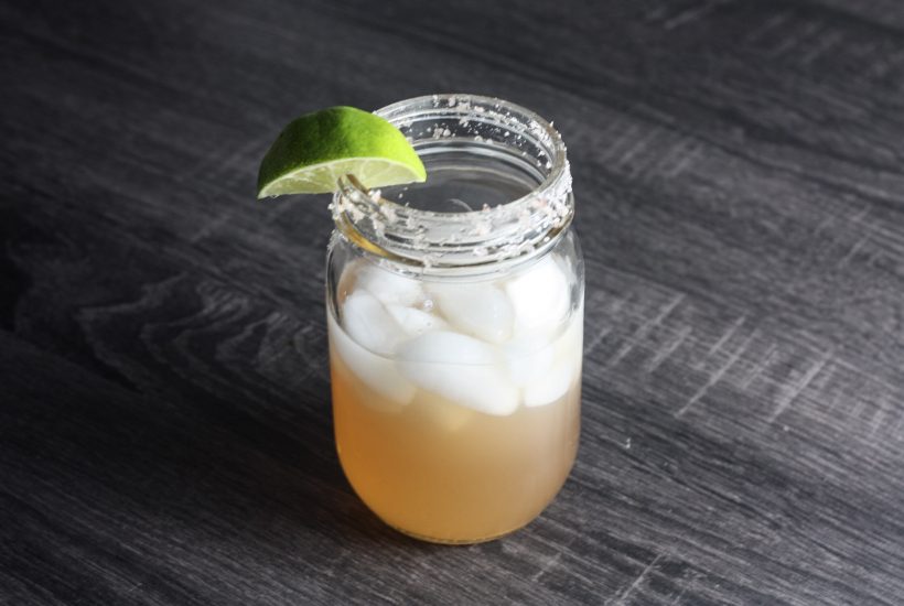 Pink Grapefruit Margarita recipe via Mince Republic |