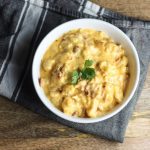 Cauliflower Pimento Mac and Cheese with Bacon recipe | healthier mac and cheese made with cauliflower, pimento cheese and bacon! #lowcarb #keto | mincerepublic.com