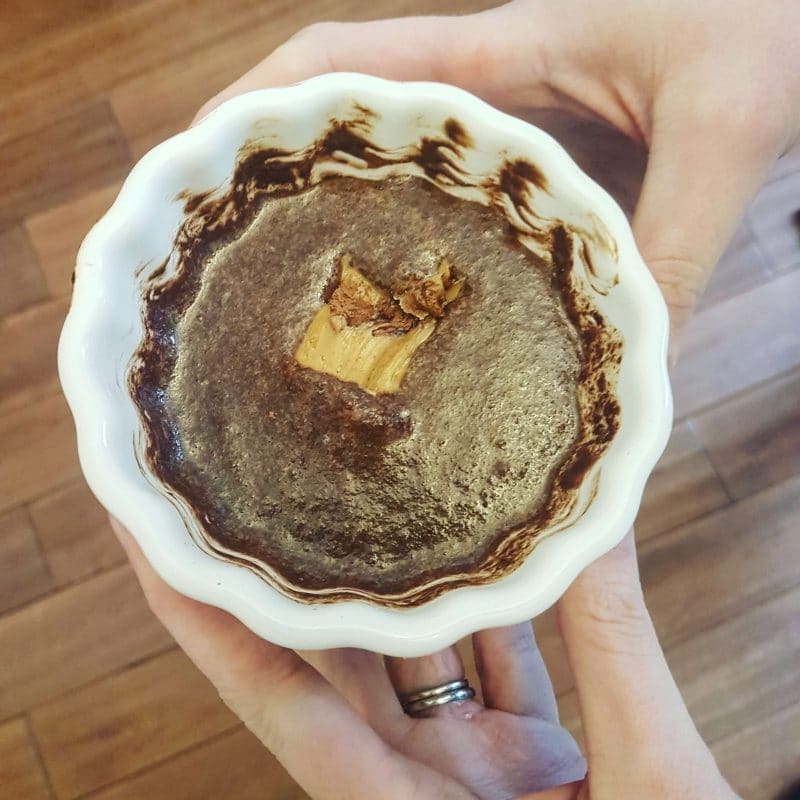 Chocolate Peanut Butter Lava Mug Cake Recipe | An easy #keto and #lowcarb dessert ready in under 5 minutes and less than 500 calories! | mincerepublic.com