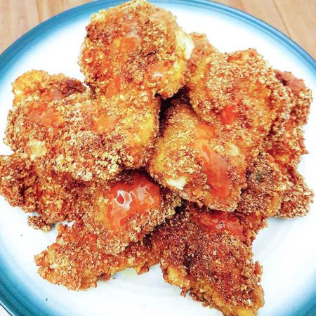 Keto Fried Chicken Recipe | an easy #lowcarb #keto fried chicken | mincerepublic.com