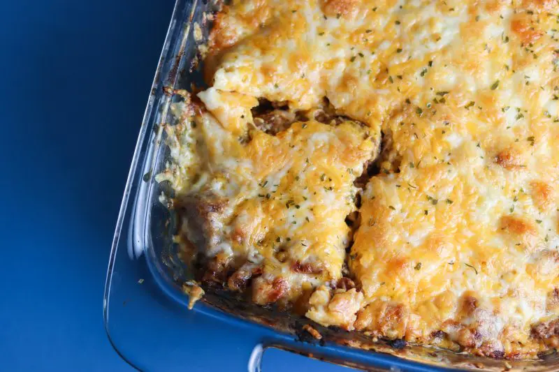 Bacon Cheeseburger Casserole Recipe | An easy low carb ground beef casserole #keto #lowcarb | mincerepublic.com