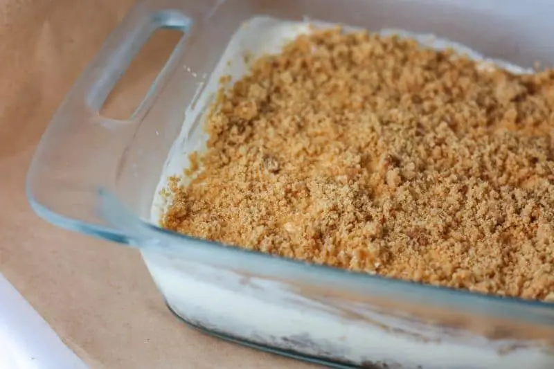 Low Carb Double Chocolate Peanut Butter Cheesecake Bars Recipe | A delicious #lowcarb #keto cheesecake with a cookie crust | mincerepublic.com