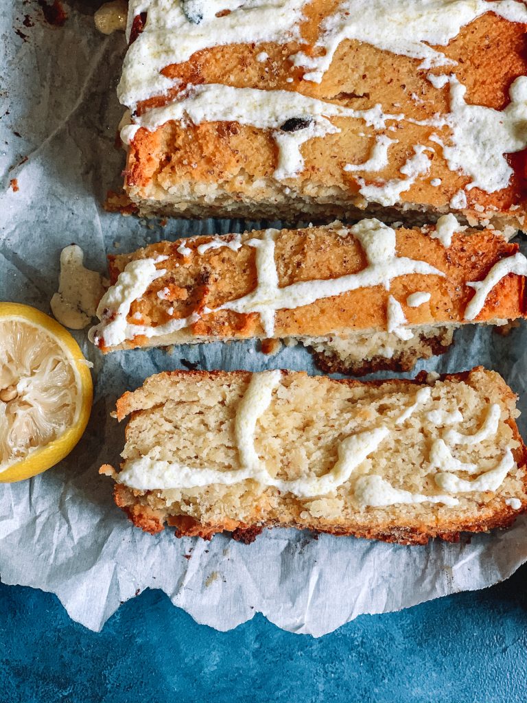 Low Carb Lemon Kefir Loaf Cake Recipe | An easy and satisfying low carb breakfast for a sugar free copycat Starbucks Lemon Loaf | #lowcarb #keto | mincerepublic.com